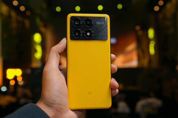 Poco X6 Pro 5G varian warna kuning dengan punggung berlapis vegan leather