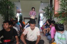 21 Pekerja Migran Ilegal Bayar Rp 2,5 Juta untuk ke Malaysia, Disembunyikan di Hutan