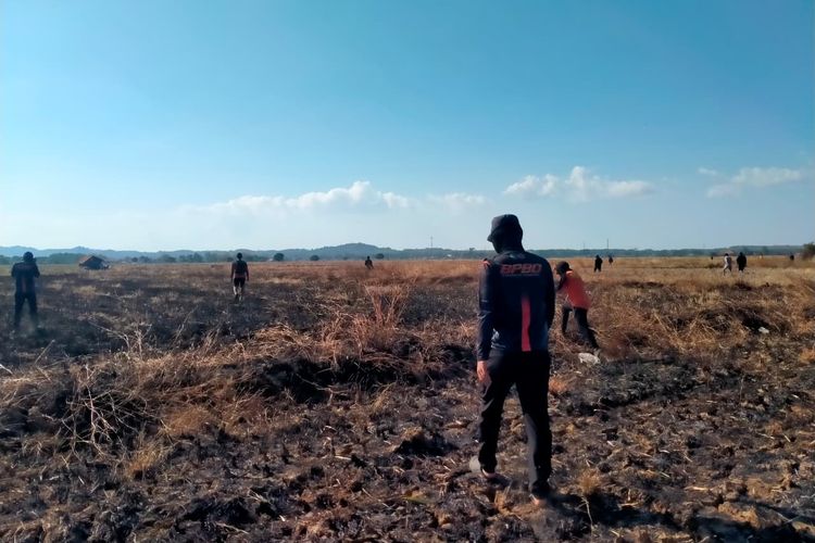 Lansia di Sampang Hilang, Jejak Kaki dan Sarung Ditemukan di Sekitar Tambak