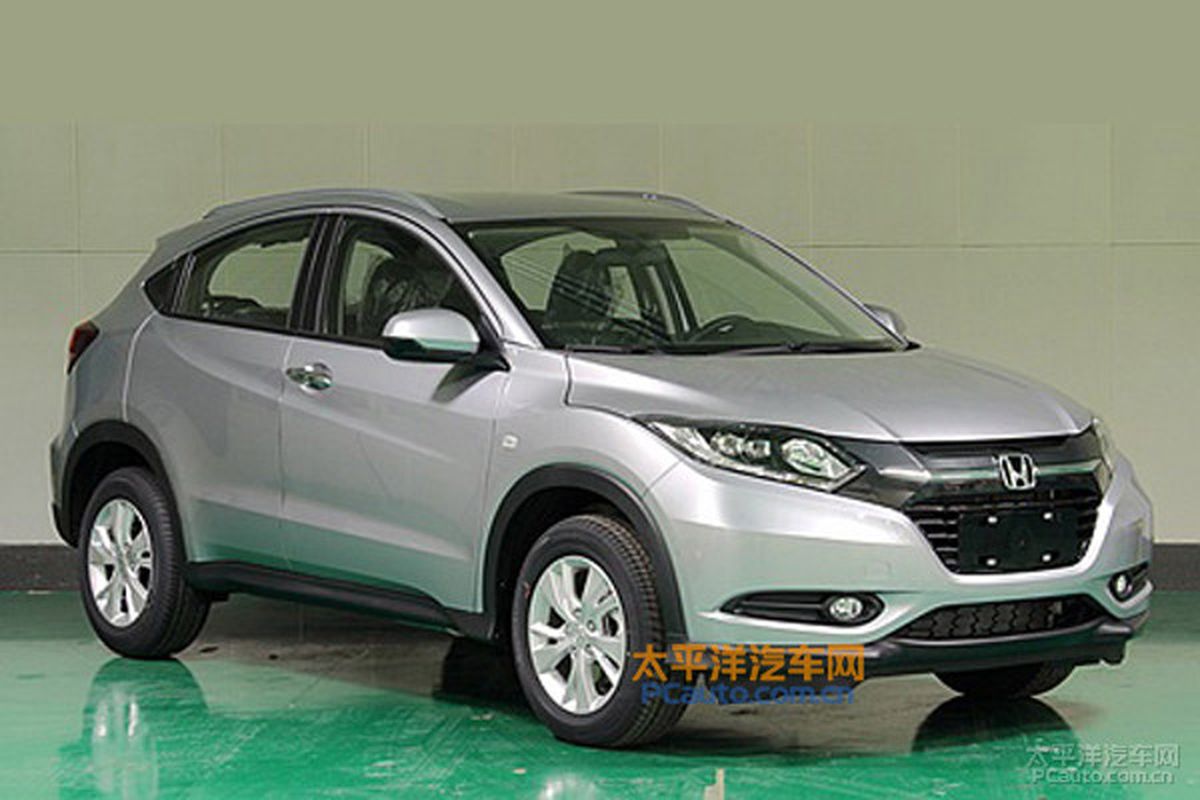 Honda Vezel atau HR-V di China mendapat versi facelift dengan lampu LED.