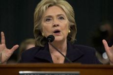 Hillary Clinton Ambil Alih Tanggung Jawab Kasus Benghazi