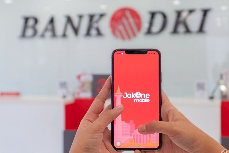 Foto Dongkrak Transaksi Nontunai Bank DKI Gandeng Komunitas Mini 4WD