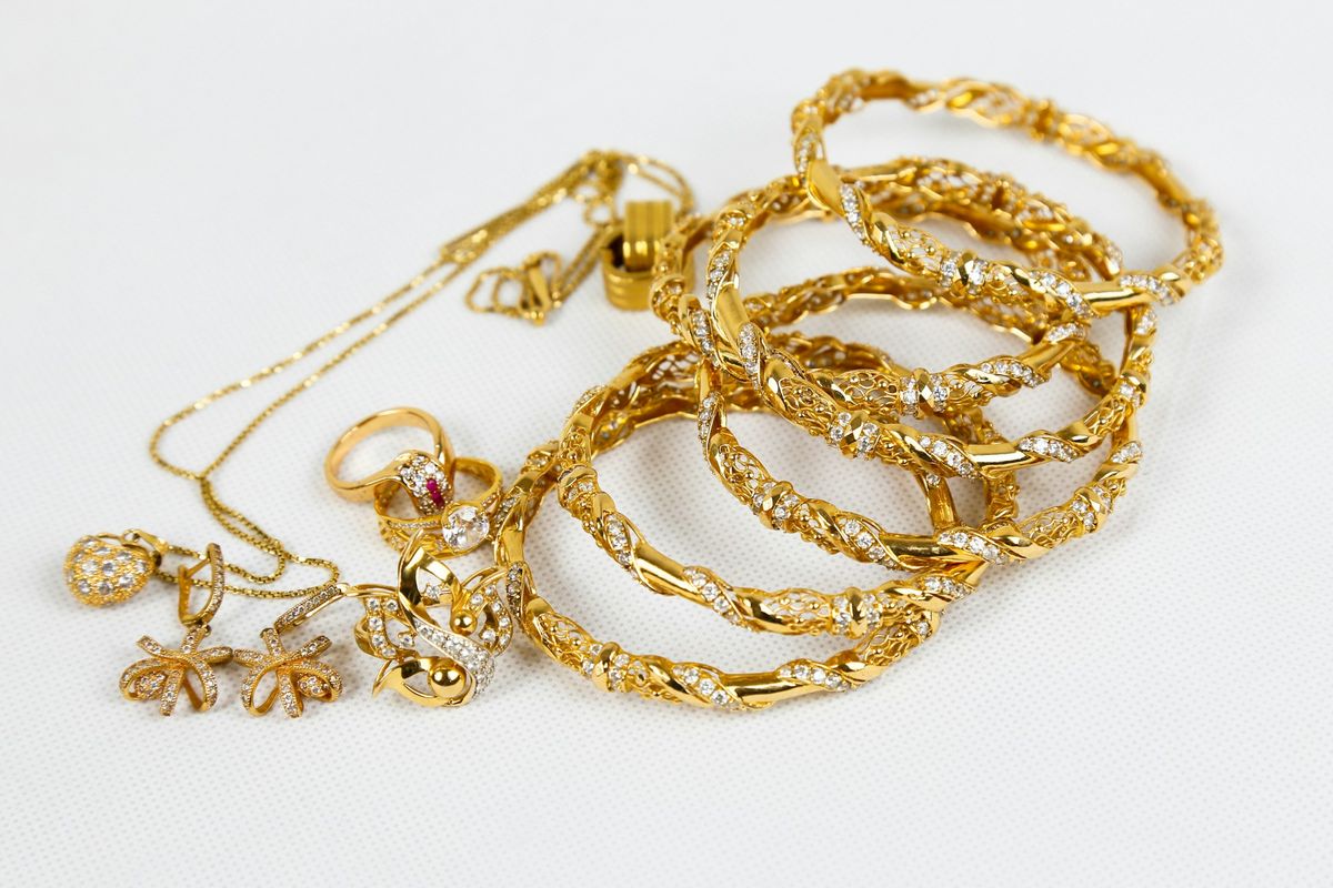 Ilustrasi perhiasan emas, emas perhiasan.