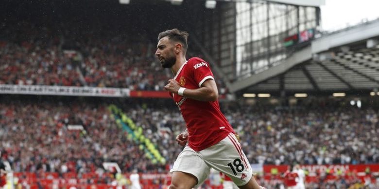 Bruno Fernandes tampil gemilang dengan mencetak hat-trick saat Manchester United melawan Leeds United pada pekan perdana Liga Inggris 2021-2022. 