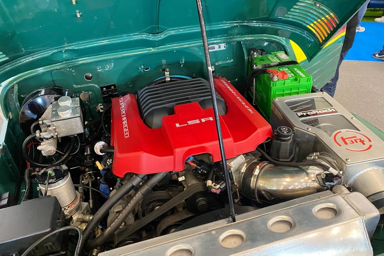 Restorasi Toyota Land Cruiser FJ45