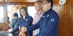 Kementerian KP Terima Hibah Kapal dari WWF Indonesia untuk Pengembangan SDM KP