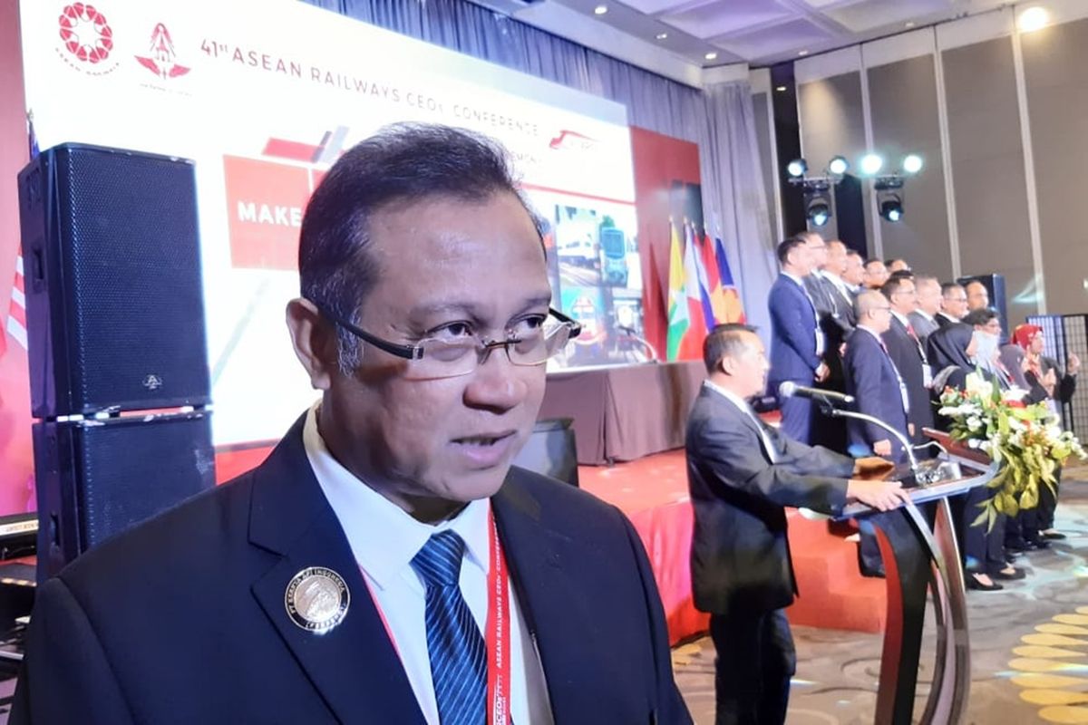 Direktur Utama PT KAI Edi Sukmoro dalam pertemuan Asean Railways CEOs ke-41 di Bangkok, Thailand