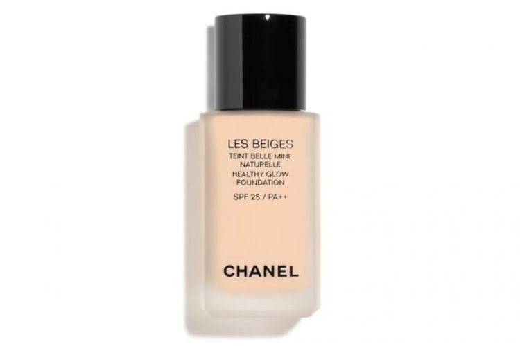 Chanel Les Beiges Healthy Glow Foundation