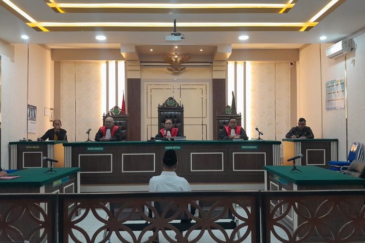 Sidang Kasus Asusila Pendiri Ponpes di Pati, Kuasa Hukum Ajukan Eksepsi Dinilai Tak Cermat