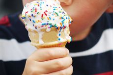 Makan es krim, Ini 5 Manfaatnya buat Mood dan Tubuh