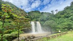 Pesona Curug Sodong, Air Terjun Kembar di Geopark Ciletuh 