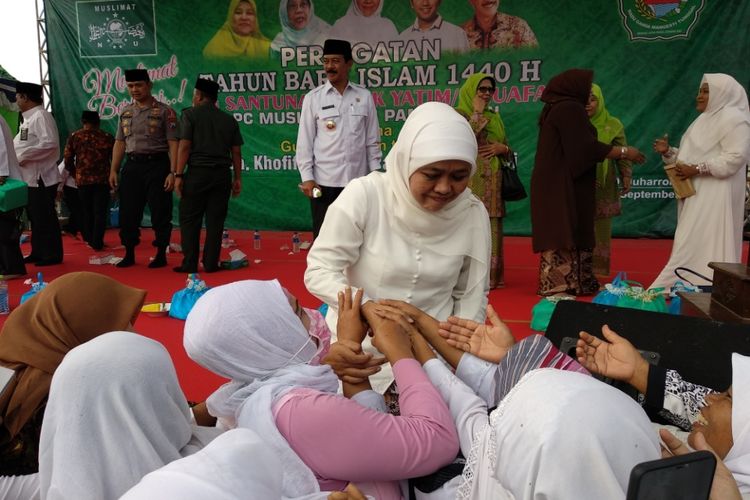 Khofifah Indar Parawansa saat menghadiri tahun baru Hijriyah di Pamekasan, Rabu (19/9/2018). Khofifah enggan menjadi ketua tim sukses pemenangan pasangan Jokowi-Maruf Amin di Jawa Timur.