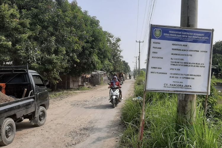 Bupati Lucky Hakim Fokus Benahi Infrastruktur Jalan hingga ke Desa-desa