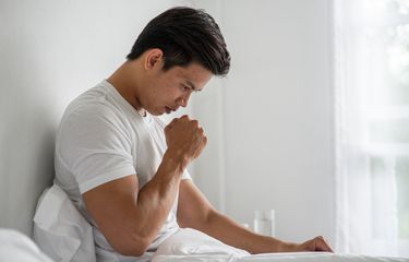 Ilustrasi batuk yang bisa menjadi salah satu laryngopharyngeal reflux (LDR).