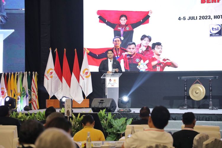 Menteri Pemuda dan Olahraga (Menpora) RI Dito Ariotedjo, saat membuka Musyawarah Olahraga Nasional (Musornas) KONI Tahun 2023 di Hotel Pullman, Jakarta Barat, Selasa (4/7/2023).