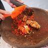 Resep Ayam Geprek Sambal Bawang, Crispy dan Pedas Mantap!