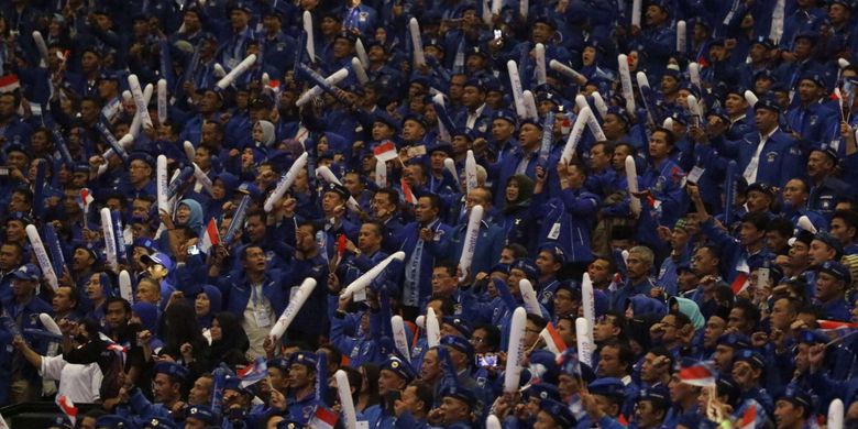 Suasana kegiatan pembukaan Rapat Pimpinan Nasional (Rapimnas) Partai Demokrat tahun 2018 di Sentul International Convention Center, Bogor, Jawa Barat, Sabtu (10/03/2018) .Partai Demokrat menggelar Rapimnas selama dua hari 10-11 Maret 2018 untuk membahas strategi Pemilu 2018 serta Pemilu Legislatif dan Pilpres 2019.