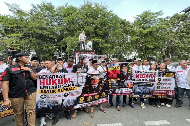 Ormas Madas Ikut dalam Demo Desak Adili Eks Jampidsus Febrie Adriansyah