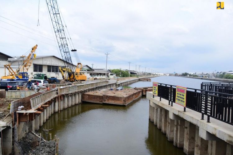 Pengendali Banjir Rob Semarang Rampung Pertengahan 2019 Halaman all