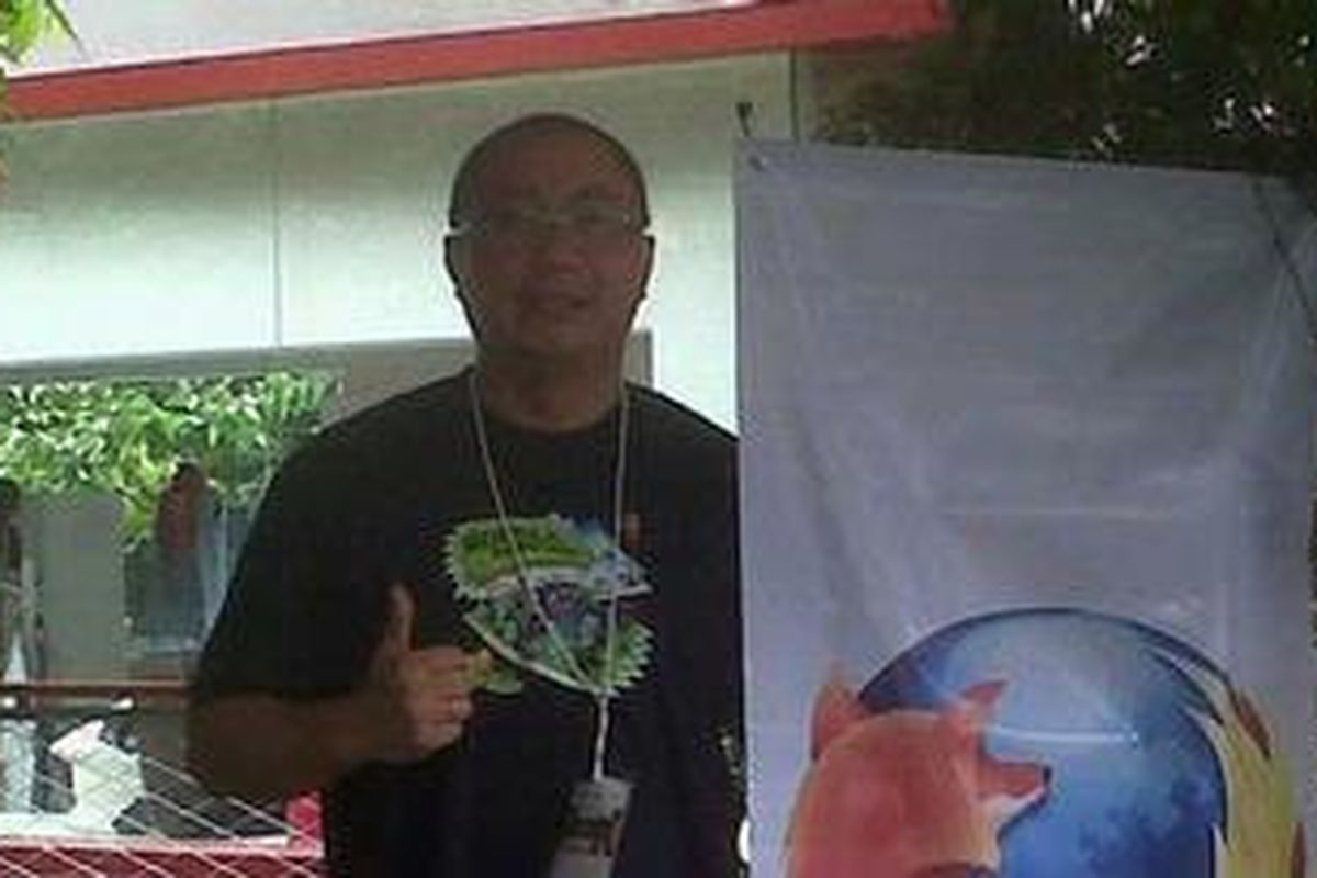 Viking Karwur, Ketua Komunitas Mozilla Indonesia.