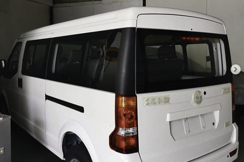 DFSK Siapkan Minibus dan Blind Van untuk Kendaran Komersial
