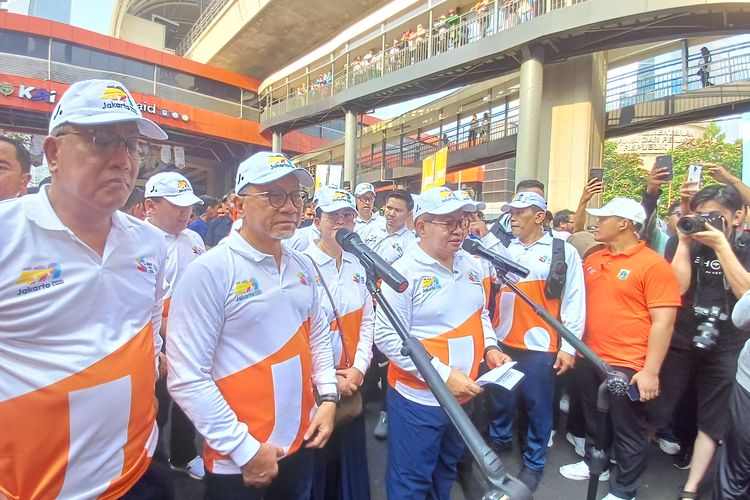 Zulhas Sebut Prabowo Risau soal Sampah: Sudah 80 Tahun Enggak Selesai-selesai