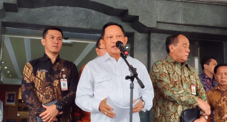 Mendagri Akan Bertemu Ketua MK, Bahas Mundurnya Jadwal Pelantikan Kepala Daerah