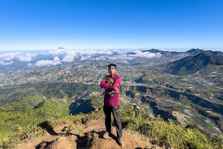 Harga Tiket Gunung Bismo via Sikunang, Cuma Segini Bisa Lihat View Cakep!