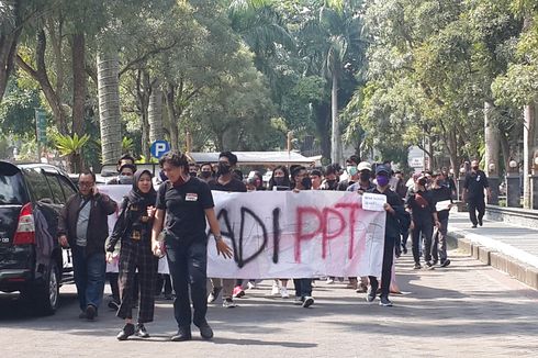 Aksi di Tengah Pandemi, Mahasiswa Universitas Brawijaya Tuntut Keringanan Biaya Kuliah