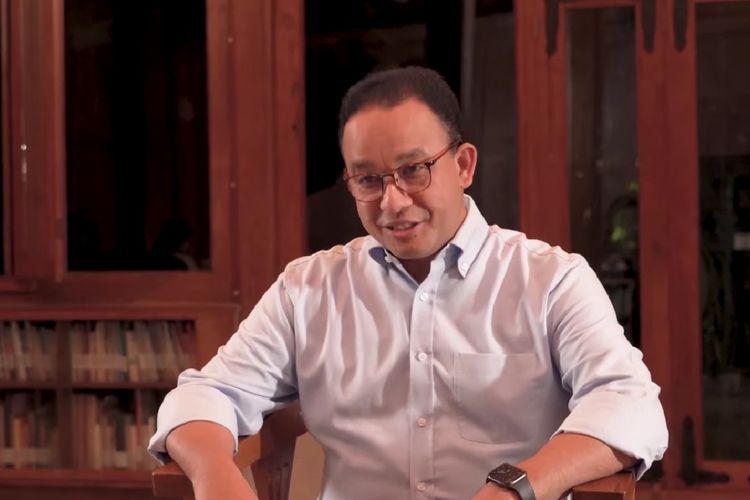 Gubernur DKI Jakarta Anies Baswedan memperkenalkan program tayangan Dari Pendopo di Kanal YouTube @Anies Baswedan, Sabtu (11/12/2021).