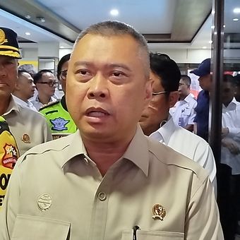 Menhub Dudy Purwagandhi saat kunjungan di Pelabuhan Gilimanuk Bali