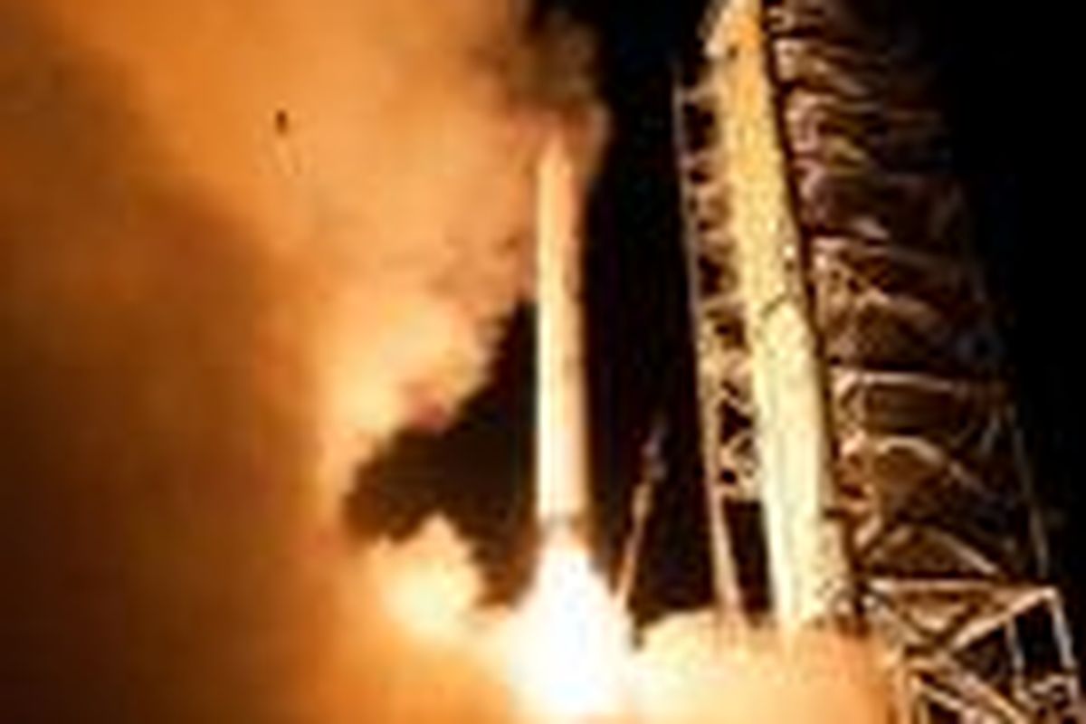 Seekor katak terpotret ikut meluncur bersama wahana antariksa LADEE pada peluncuran dari Virginia, Jumat (6/9/2013).