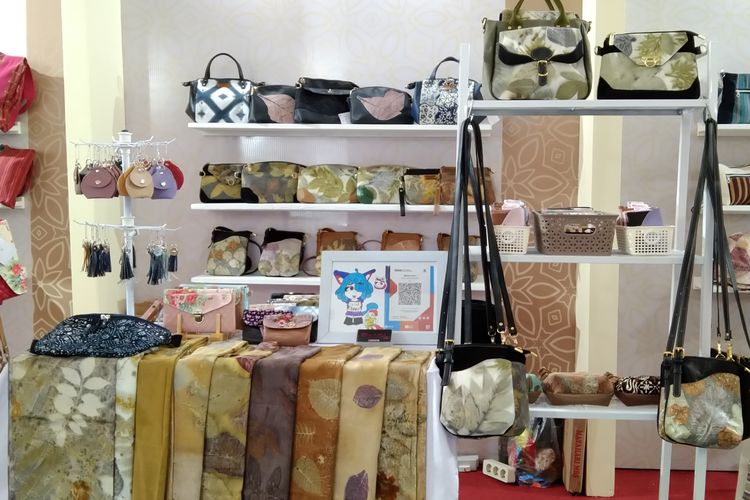 Produk Seven and Only, Sabtu (30/9/2023)