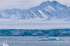 Es di Permukaan Laut Arktik Berkurang Mendekati Rekor Terendah