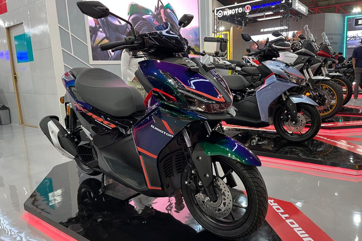 QJMotor Viento 180 skutik bergaya maxi yang mirip dengan Aerox hadir di PRJ 2025