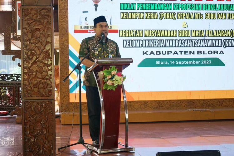 Bupati Blora beri sambutan di acara Diklat PKB 2023