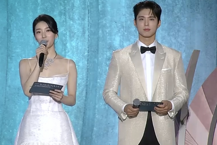 Chemistry Suzy dan Park Bo Gum Saat Jadi Pembawa Acara Baeksang Arts Awards Dipuji Netizen