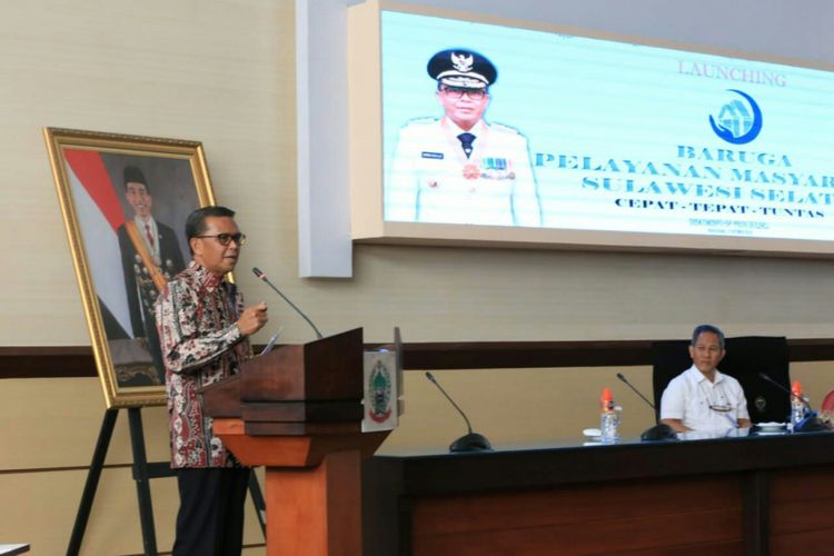Gubernur Sulsel, Nurdin Abdullah meluncurkan aplikasi aduan masyarakat Sulsel. 