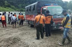 Seberang Sungai dengan Mobil, Konsultan Bendungan Jokowi Terseret