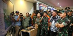 Gubernur Herman Deru Paparkan Ancaman Karhutla di Sumsel kepada Kasad TNI