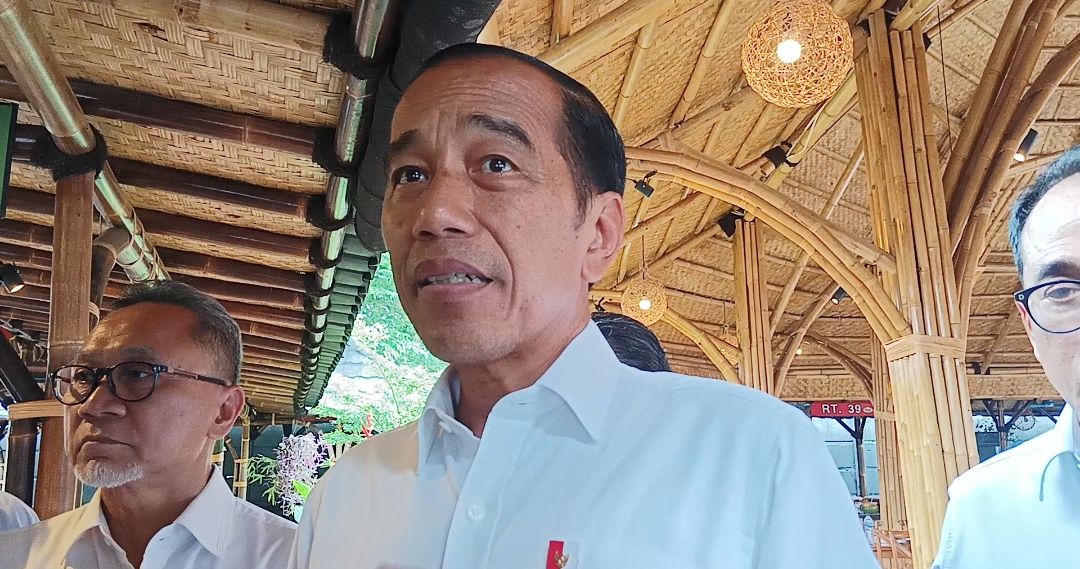 Tanggapi Kritik Anies, Jokowi: Saya Tidak Bicara untuk Satu Paslon