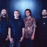 Lirik dan Chord Lagu Slow Me dari Bush