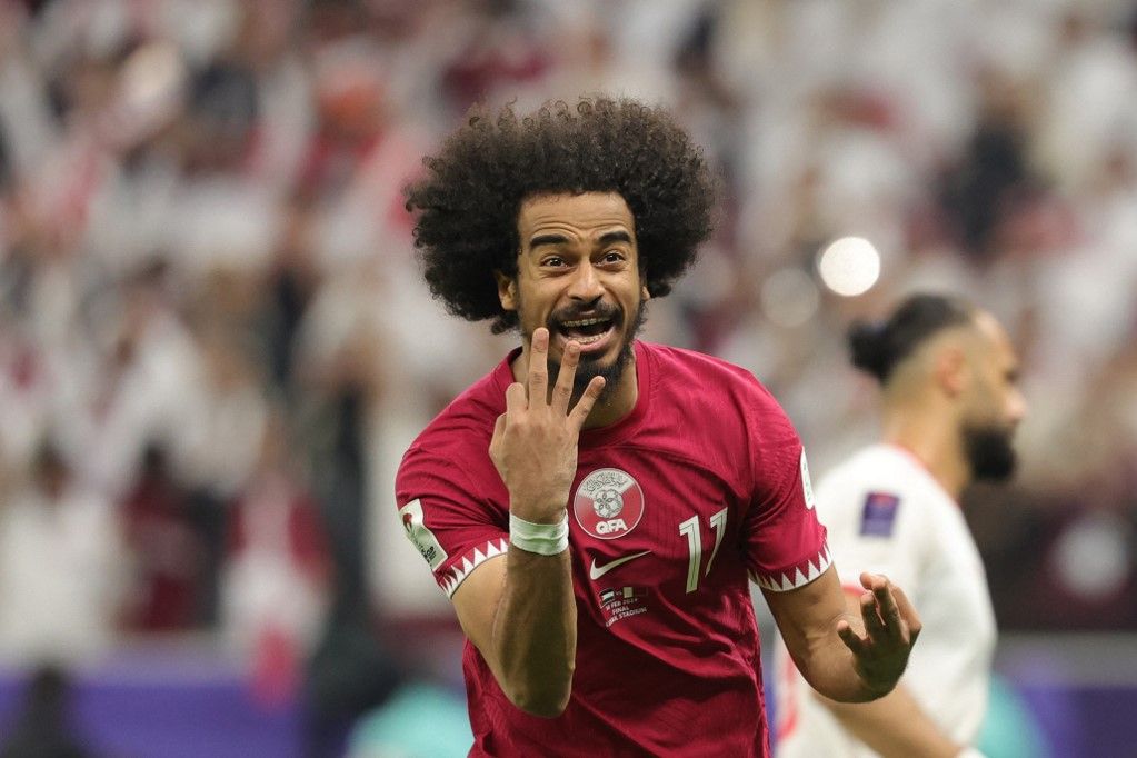 Striker Qatar Cetak Hattrick Penalti di Final Piala Asia 2023, Pamer Selebrasi Sulap Kartu