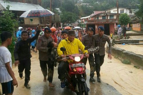 Banjir dan Longsor Terjang Kendari, Seorang Remaja Putri Tewas 