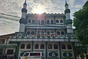 Ditembak Saat Jadi Imam hingga 6 Kali Dipenjara, Kisah Heroik Pendiri Ponpes Cipasung Tasikmalaya