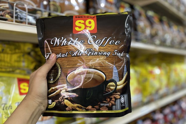 Tongkat Ali Coffee, one of Malaysia's typical souvenirs, Wednesday (18/12/2024).