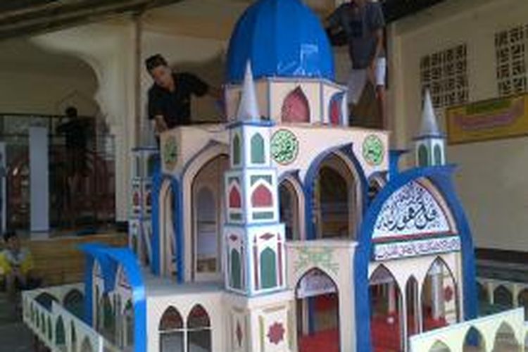 Miniatur masjid