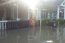 Kompor Terendam Banjir, Warga Panyileukan Bandung Kesulitan Sahur