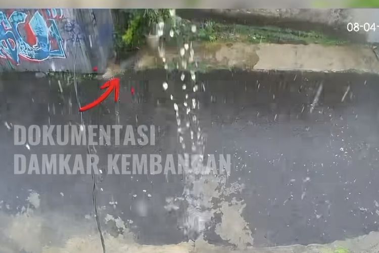 Kronologi Balita Hanyut di Saluran Air Kembangan hingga Ditemukan Tewas