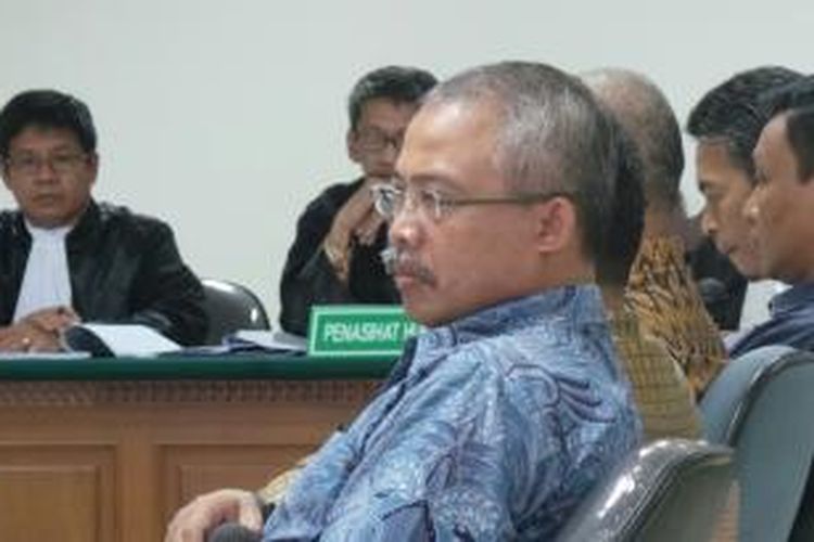 Manajer Pemasaran PT Adhi Karya, M Arief Taufiqurrahman, menjadi saksi terdakwa kasus dugaan korupsi proyek Hambalang, Deddy Kusdinar di Pengadilan Tindak Pidana Korupsi Jakarta, Jumat (3/1/2014).